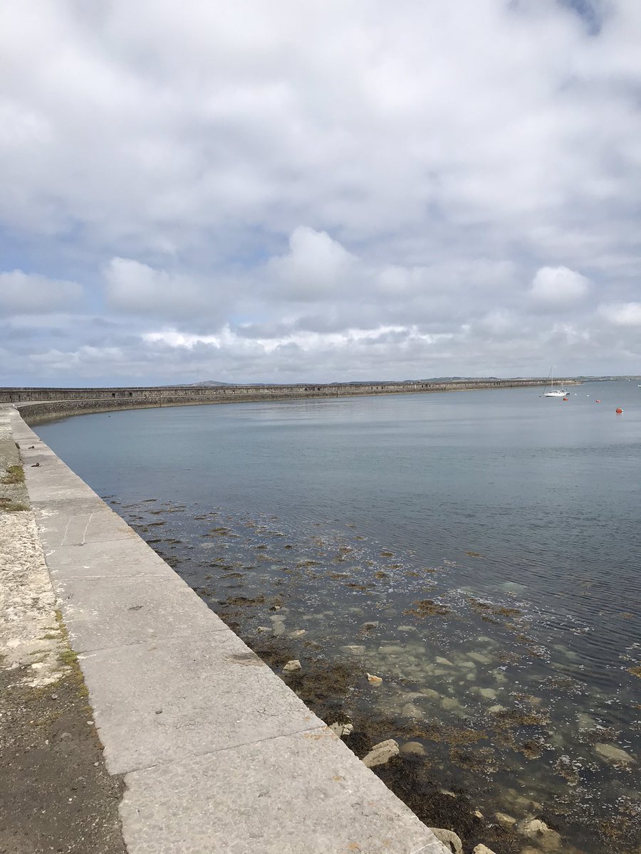 HamidAzlinda's tweet photo. Beautiful @Holyhead. Another checked from my bucket list. https://t.co/kLa3TF7MgL