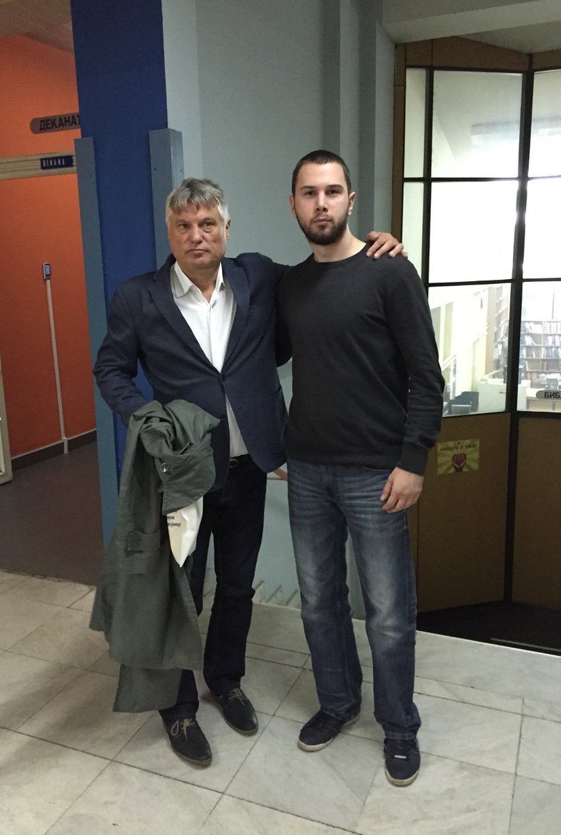 Milos_Kg's tweet photo. Počivaj u miru legendo! https://t.co/2vb7F6R5uO