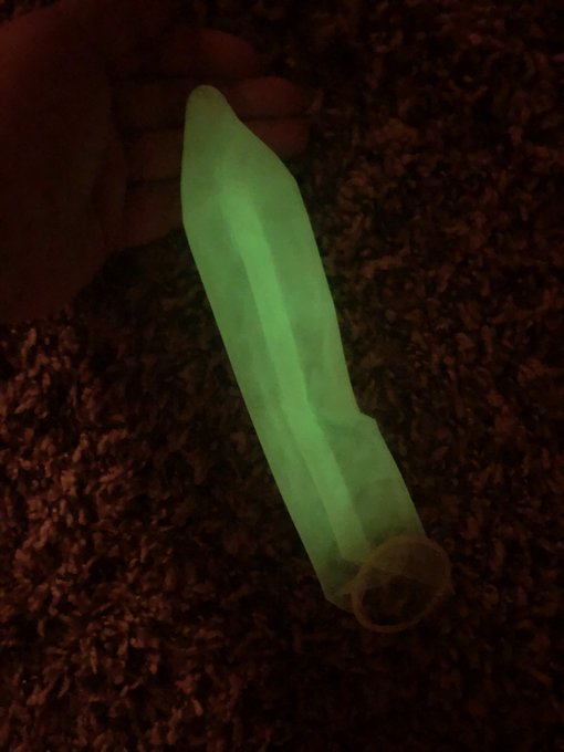 She glows!!!! . . . #condoms https://t.co/Kj655z4CKS<a href="/tag/condoms"class="tags">#condoms</a>