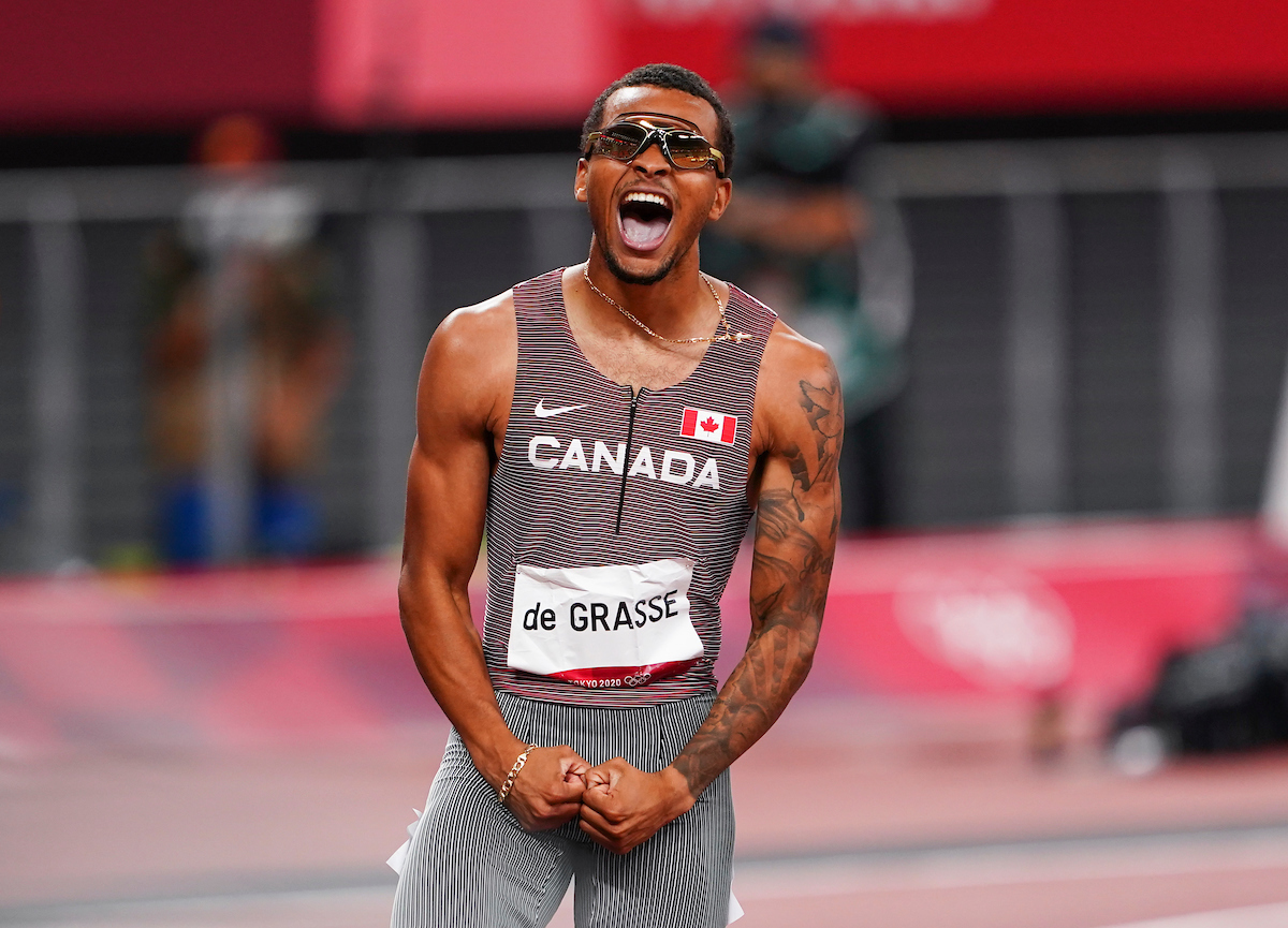 Equipe_Canada's tweet photo. Aujourd'hui, @De6rasse a prouvé au 🌏 entier qu'il méritait sa place au sommet ⚡️👀

Revivez la performance en 🥇 du point de vue du champion olympique ➡️ https://t.co/pfZJFfYrjP https://t.co/zUo4TohAdL