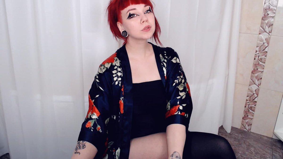 MothEmilly's tweet image. ✅✅✅Stream is live ✅✅✅
New hair color 😋
Link in bio! 🎥🔈
@Anri_Singer
@wixxbold
@tterb1407
@TheCamGirlArmy
@StripchatModels
@MegaCamPromo1
