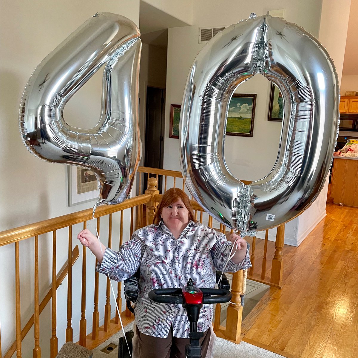 melissablake's tweet photo. 🎂 Oooh, good Lordy, I’m FORTY... 🎂

Yessss, friends, the big birthday has finally arrived and I’m a bit speechless!! I’m sure I’ll be reflecting later, but for now, I’ll enjoy posing with my birthday balloons like all the cool social media influencers are doing these days! 🎈💝 https://t.co/frlTLsigT6