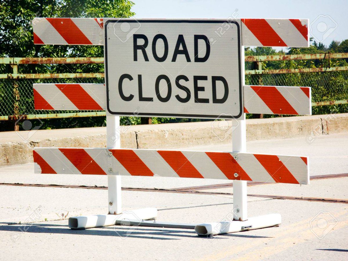 ClaremorePolice's tweet photo. SH 20 is closed from Seminole Ave to Dorothy Ave because of a gas leak. Drivers should be prepared to take an alternative route. Unknown how long SH 20 will be closed. Thank you for your patience. https://t.co/HXOahilDfU