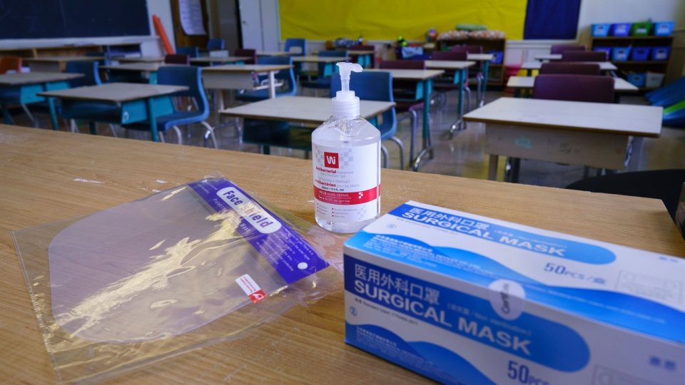 CP24's tweet photo. 'The illusion of normalcy:' Unions slam Ford government's return to school plan https://t.co/oJffSWMPf8 https://t.co/wvFihOcUoj