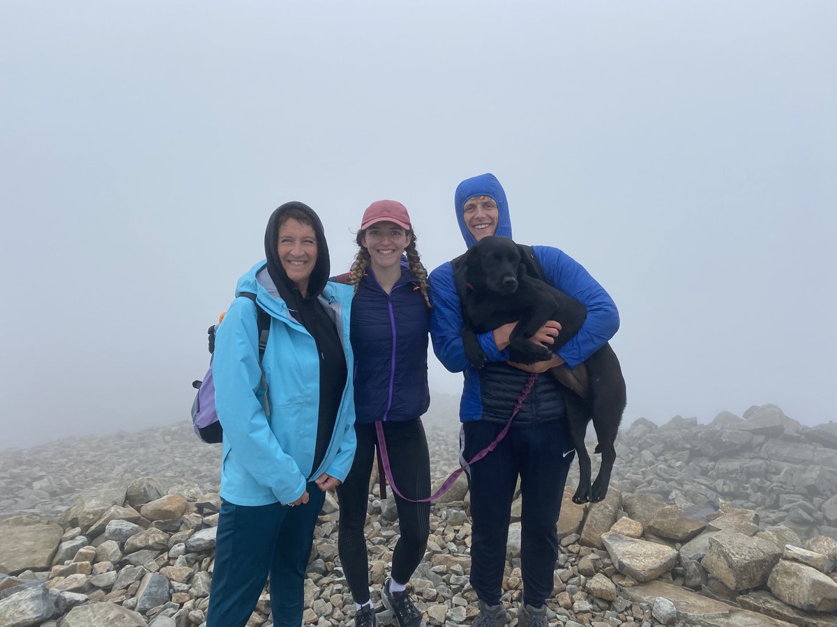 McRaeMichelle's tweet photo. 3/3 mountains done ✅ #challengeachieved @MrsReynolds3816 😉 https://t.co/C2eX1xQenq
