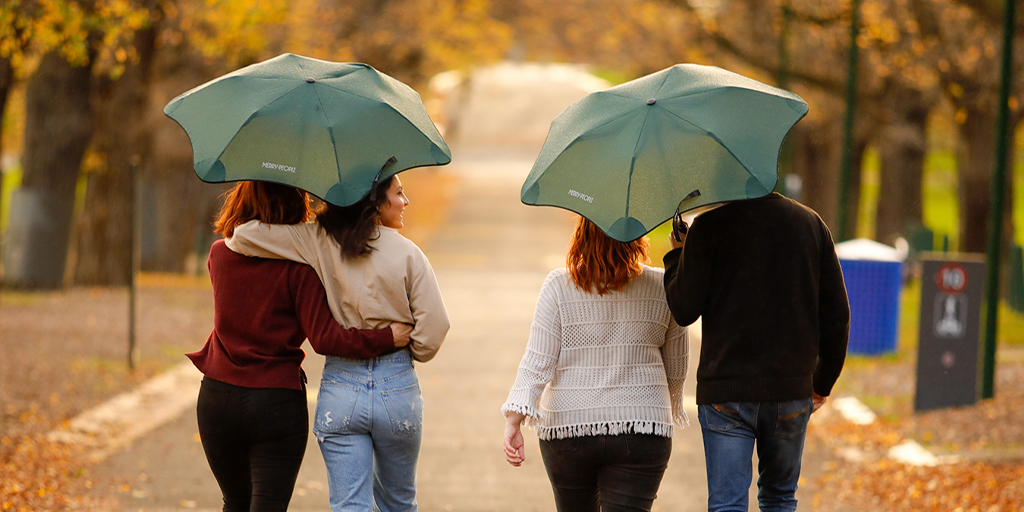 MerryPeople's tweet photo. Built to last with an innovative design and wind tunnel testing, our collaboration with @bluntumbrelllas will keep you dry from head to toe 🌧 https://t.co/Ec2UhclqWw