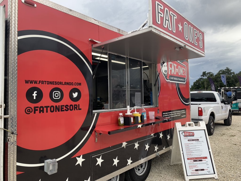 daguru9's tweet photo. Hanging out at #ManeStreetPlaza enjoying some #FatOnes from @FatOnesORL @OrlandoCitySC #VamosOrlando https://t.co/BZ7oWD88W0