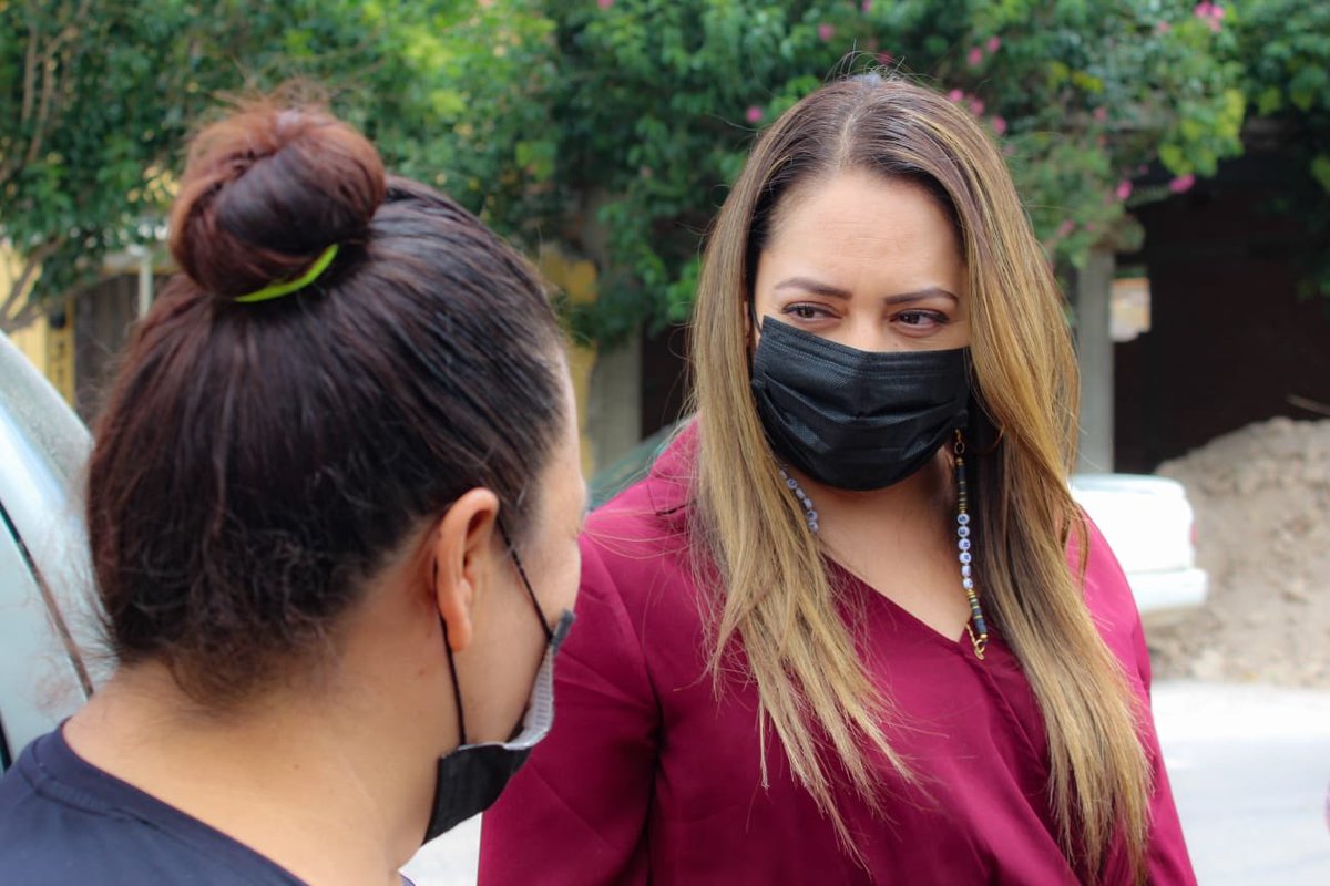 SugheyTorresR's tweet image. Escuchar y abanderar verdaderas causas, es y será mi compromiso. 🙋🏻‍♀️🙌🏻

Poniendo granitos de arena 🤜🏻🤛🏻🙏🏻

#JuntasPorDurango