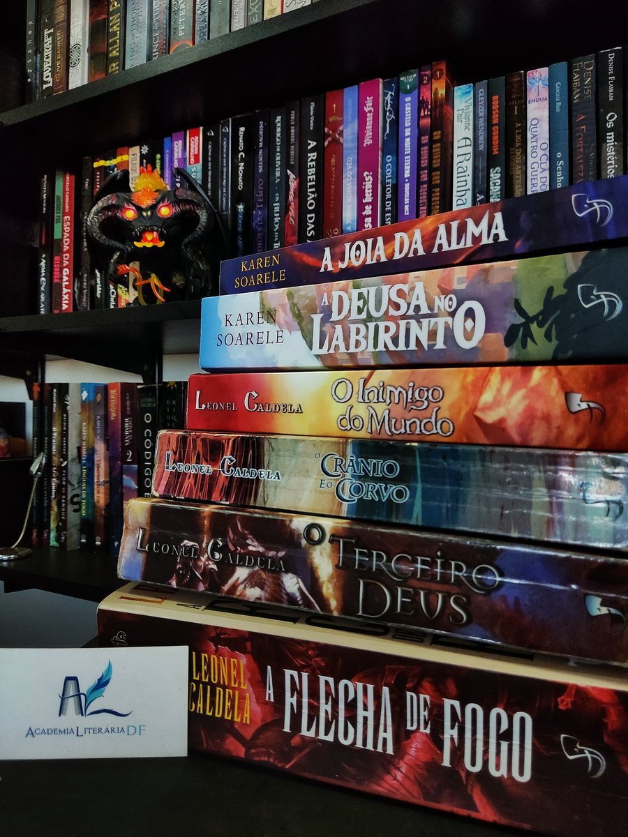AcadLiterariaDF's tweet photo. Por onde começar a ler os romances de Tormenta? 🧐🎲

A resposta está no link abaixo:

https://t.co/q94GytiEXO

#Tormenta20 https://t.co/RZuxGldhVf