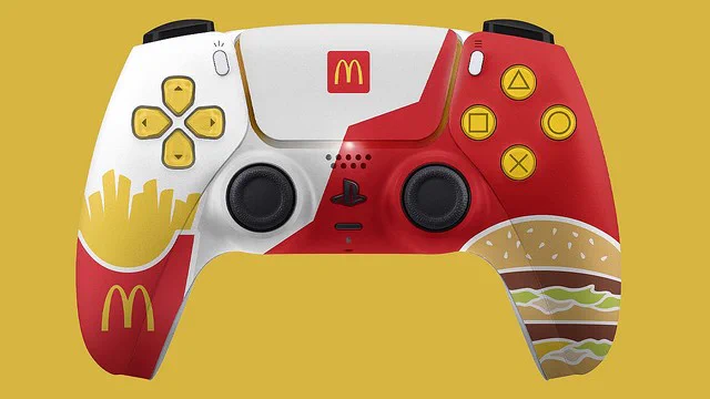 プレゼントする予定だった、マクドナルドデザインのPS5コントローラーが中止に！
