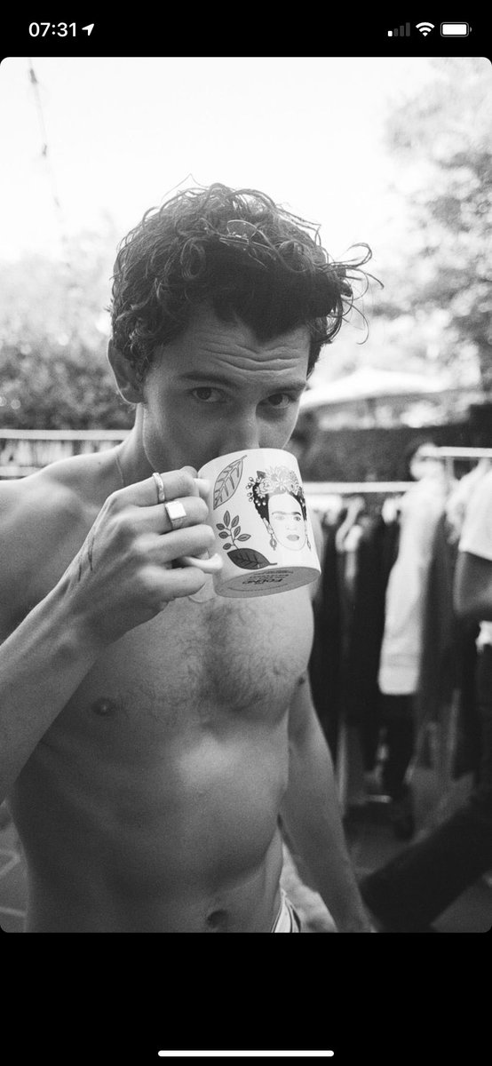 shawnsdinamics's tweet photo. COMENTEN CINCO VECES USANDO 

I vote @ShawnMendes for #AudacyAOTS https://t.co/QGn3rdgaDx