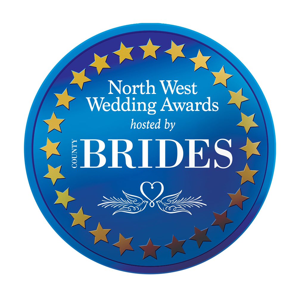 Voting closes on the 31st August 2021, so if you got or are getting married between these dates (1st September 2017 - 31st August 2021) countybrides.com/awards 
#NorthWestWeddingAwards #nwwa21 #nwwa2021