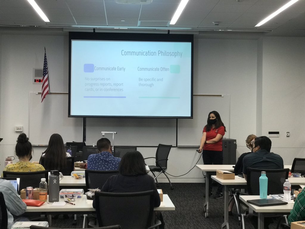 ausd_amendoza's tweet photo. Starting the school year with new educators and some of our tenured educators is a great way to begin a new year! Such great advice guidance, and techniques shared this afternoon by @ArcadiaUnified staff. 🥰 #opportunity https://t.co/86m5R0Fa28
