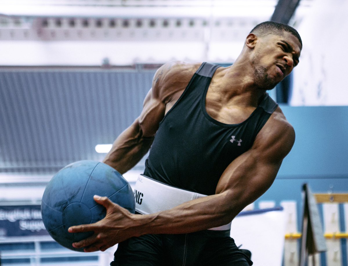 anthonyjoshua's tweet image. Everything that comes with it. I want it.