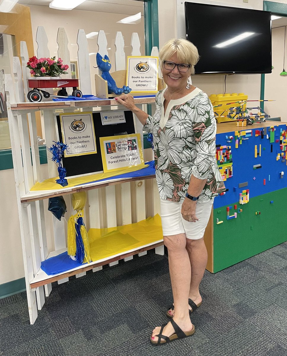 Mikki_Bteaching's tweet photo. Once a @HCPSForestHills panther, always a Forest Hills panther! 🐾 So thankful @SandyPenvose stopped by to pass on some knowledge. #PanthersPride #hubofschool #growinggreatness https://t.co/jaWZyzC9K3