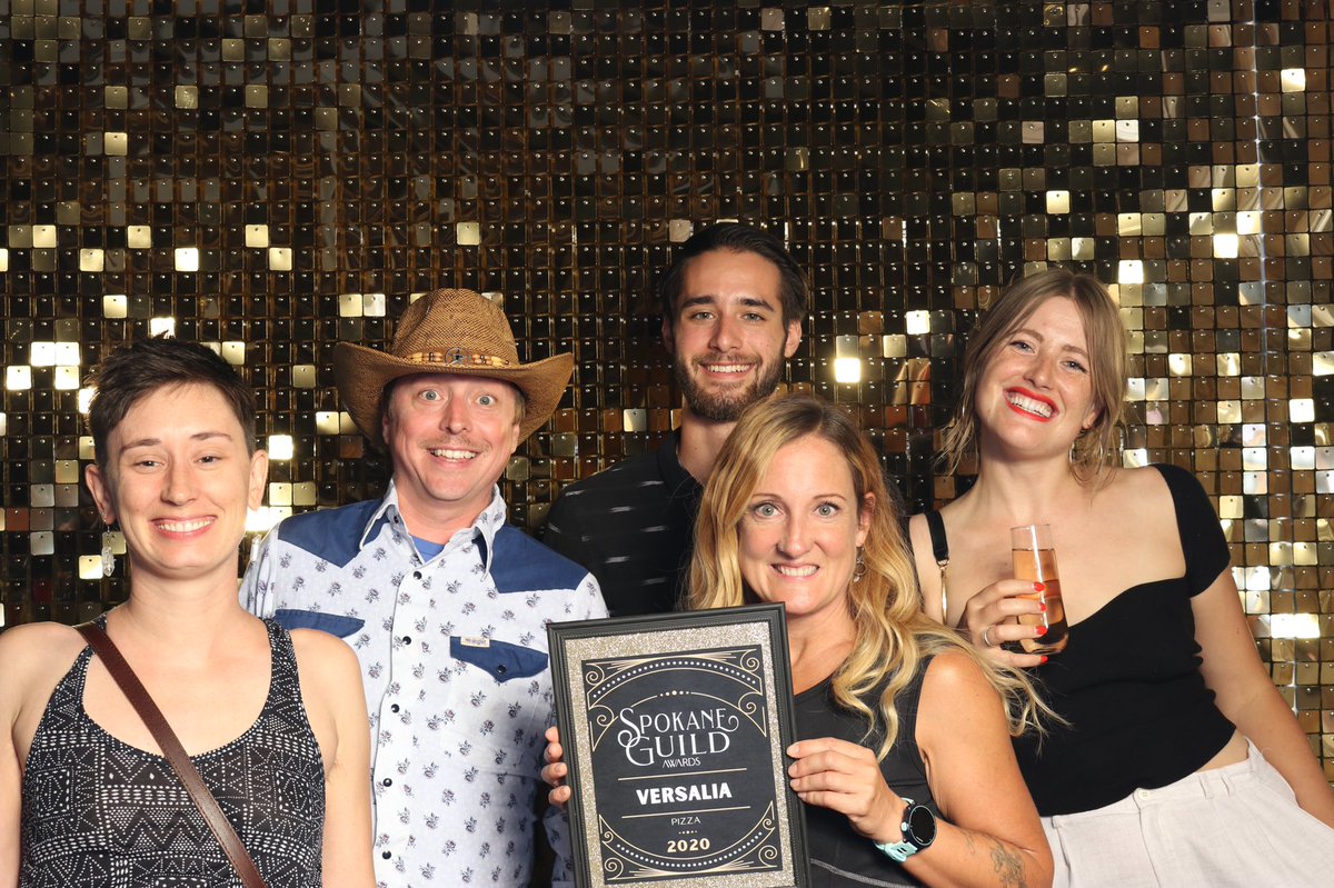 We had so much fun celebrating our Spokane Guild Best Pizza award last night! It’s been a crazy year, but we’re super thankful to our staff, our family and our amazing customers who supported us through it all ❤️