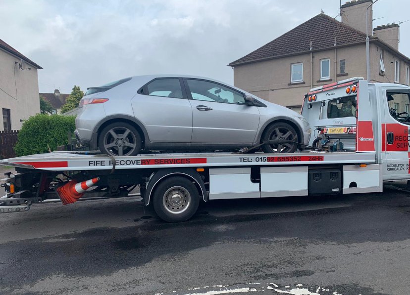 PSOSLevenmouth's tweet photo. Car seized in Leven for nay insurance!
#EnsureYerInsured
#Seemples
#HondaTheLorryItGoes
#OpParamount https://t.co/JlD3sH9XRw