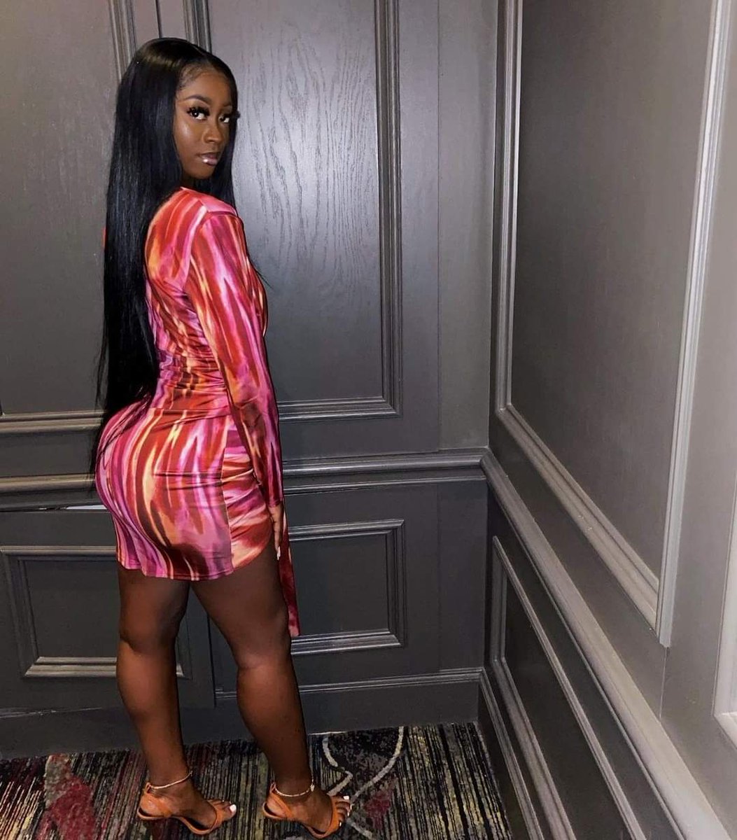 Polo5908's tweet photo. Good evening πππ
#BlackIsBeautiful #ChocolateCutie #SunKissed #SlimThick #AfricanGirlsKillingIt #MelaninPoppin #EveningVibes #HipsAndThighs #BubbleButt #CocaColaBottleShape #HourGlassShape #HourGlassFigure #Curves #SheFineAF https://t.co/EBQCF53sfK