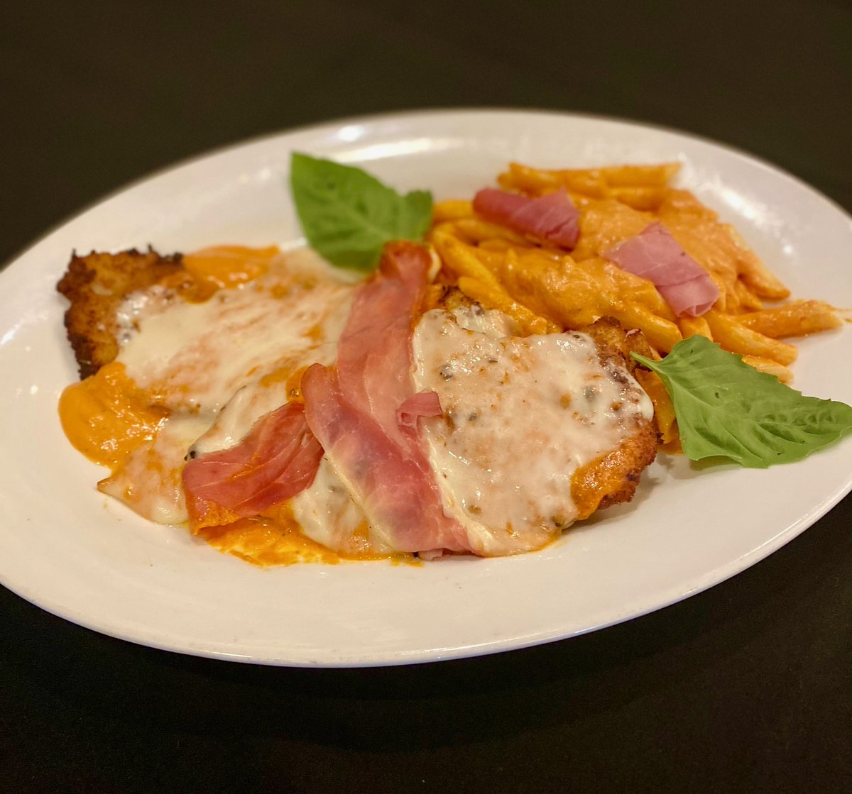 Tommy Smokes tweet media