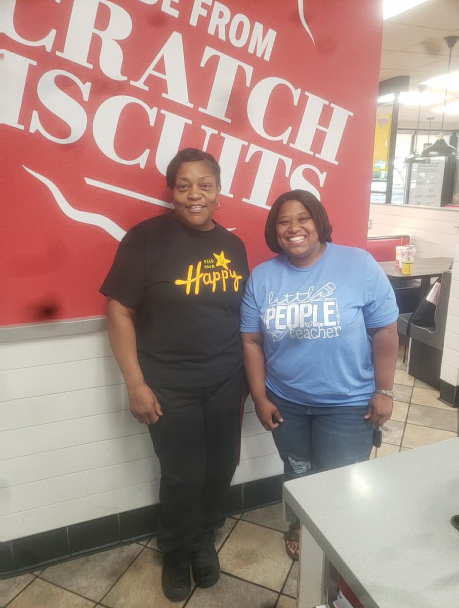 John Colemon would like to give a HUGE thank you to Hardee’s for the biscuits 🎉🎉 Thank you for starting our year off deliciously!