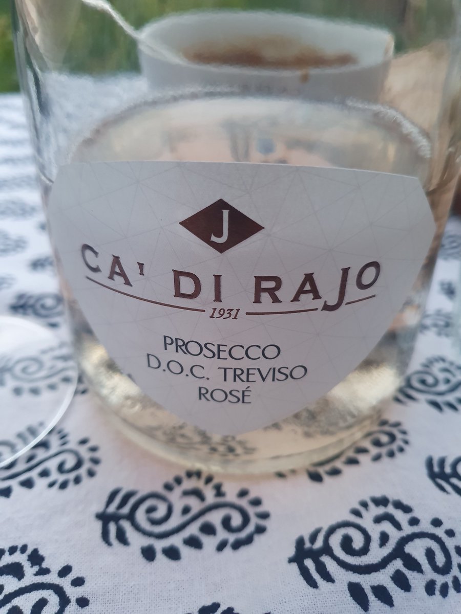 TheWineTipster's tweet photo. #Rose lovely Ca' di Rajo Prosecco DOC Treviso Millesimato Rose 2020 Brut with Roast Veg Tabbouleh with Tahini Dressing. #Yum #proseccodoc #proseccodocrose #italiangenio https://t.co/BIcg6J2Mfd