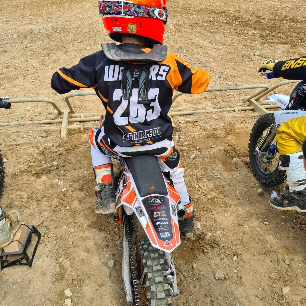 Nikki_Rix_x's tweet photo. So proud of you π 8 years old racing against 30ish other child upto age 12!
#ktm65 #Motocross #8yearsold https://t.co/FMLH2jxHPu