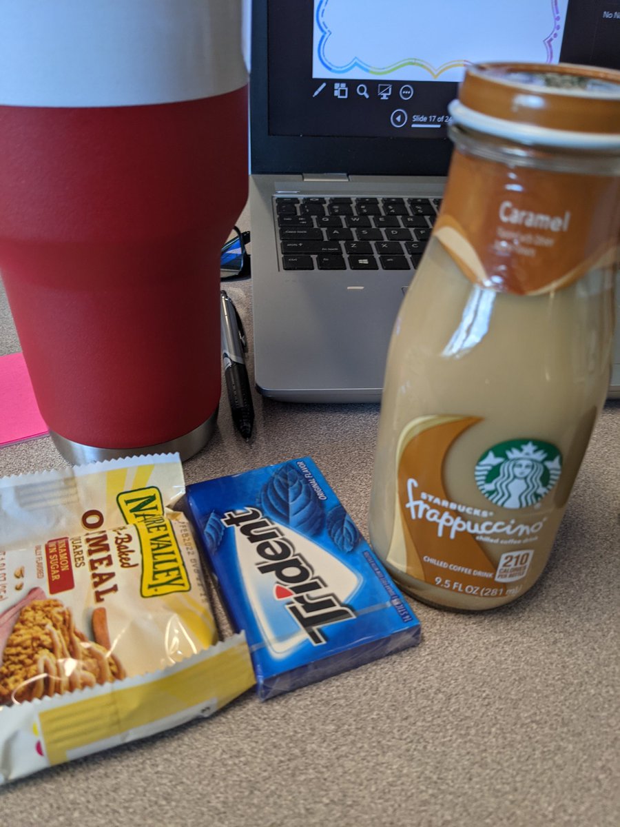 RobinLMaxey's tweet photo. First day of school! Treats from a friend and Jag Tags. https://t.co/KkSOqxzsUX