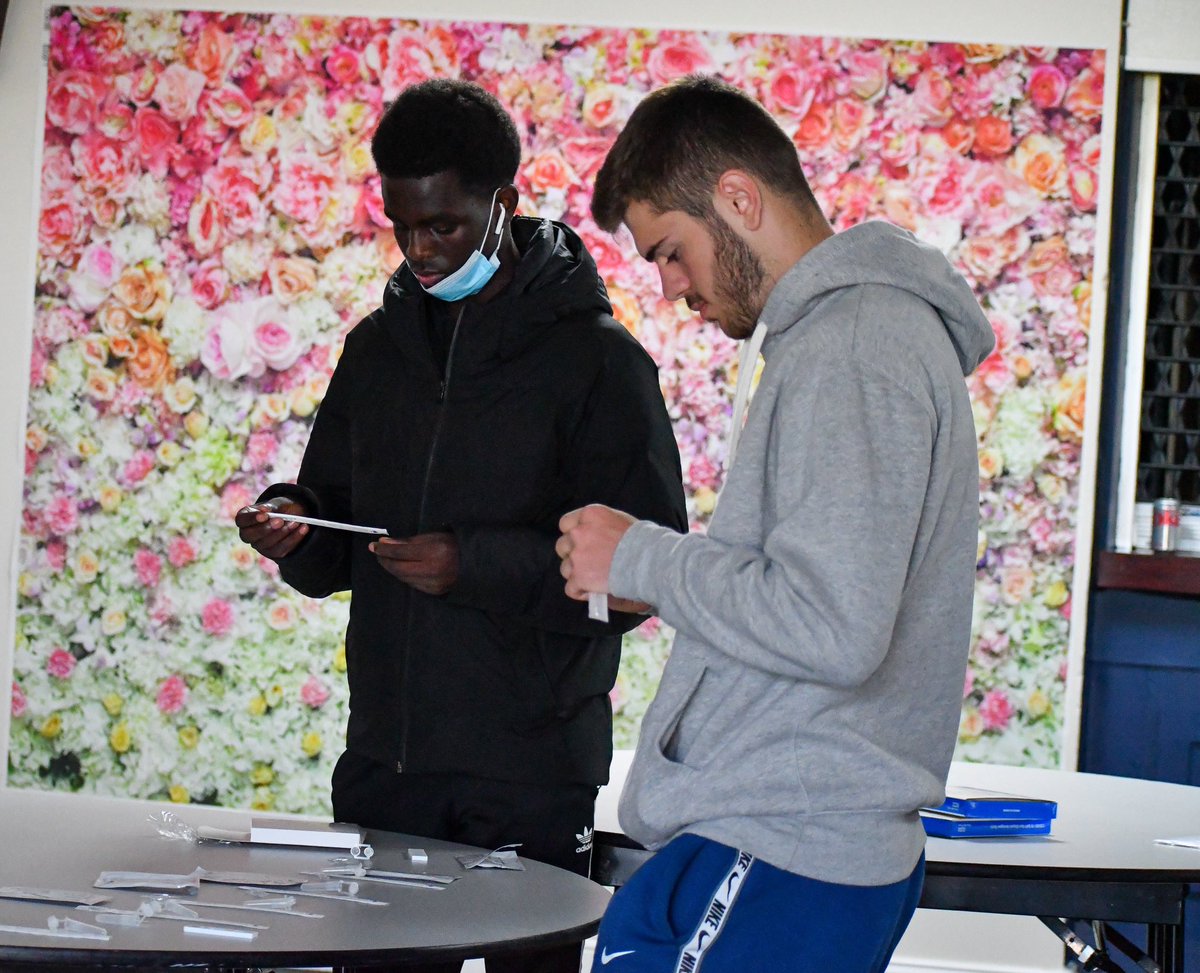 Kinetic_Academy's tweet photo. We left Croydon Arena this morning to head up to Manchester where we will be staying for the week, our players all carried out covid tests prior to leaving and all came back negative 🙏 https://t.co/dLDwAtjH5H
📷 - @Matt_CAFC
#KineticAcademy #KineticFoundation #ProjectUnited https://t.co/zO2w38EOBk