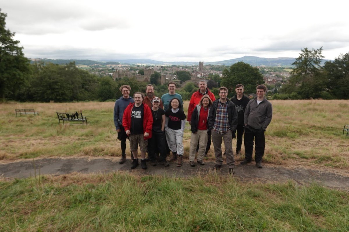 GeologyLeics's tweet photo. Our Palaeobiology labgroup @uniofleicester went on a “field trip” to Shropshire. Organised by Chris Stocker including guidance on the day by Mark Williams, Tom Harvey and Sarah Gabbott. Fossil hunting at Ludlow revealed – trilobites, brachiopods and more .. even a cake🤔 https://t.co/uUZOaB1X7l
