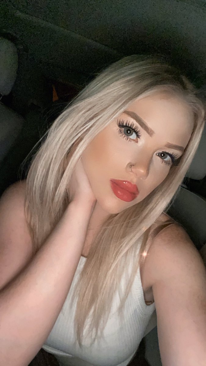 𝟒’𝟗 𝑫𝒂𝒗𝒊𝒏𝒂 𝑭𝒂𝒚𝒆𝒕𝒕𝒆 on Twitter: "😘…