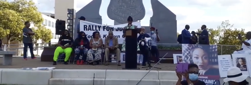 ACLU_MD's tweet photo. RALLY LIVE NOW: It has been 5 years since the Baltimore County Police Department murdered Korryn Gaines and injured her son. Today,  we are the Patriot Plaza demanding justice for Korryn and her family. #SayHerName #sheisspeaking 

https://t.co/eygijwd8cU https://t.co/bt8K5VtZlq