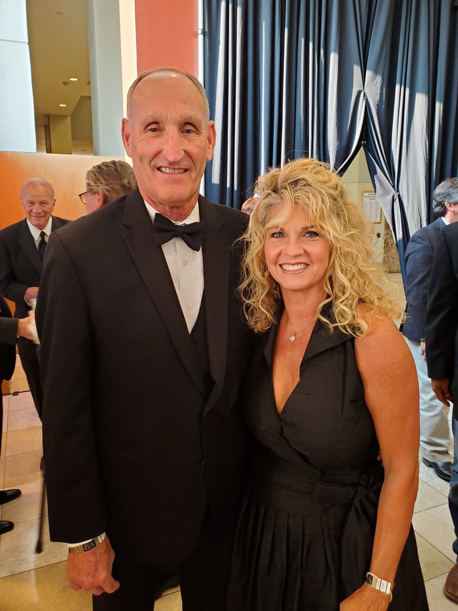 sherricoale's tweet photo. Congrats to my mentor and one of the GOATS for being inducted into the Oklahoma Sports Hall of Fame tonight! Well deserved Coach Hays! @OCEagles https://t.co/9fv87LLTEe