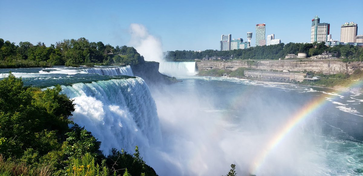 juandaniel08's tweet photo. Gracias!🙏🏻❤️🙌🏻 #NiagaraFalls2021 #FamilyTrip 🇺🇸📍🇨🇦👌🏻 https://t.co/oCQxbEKhUC