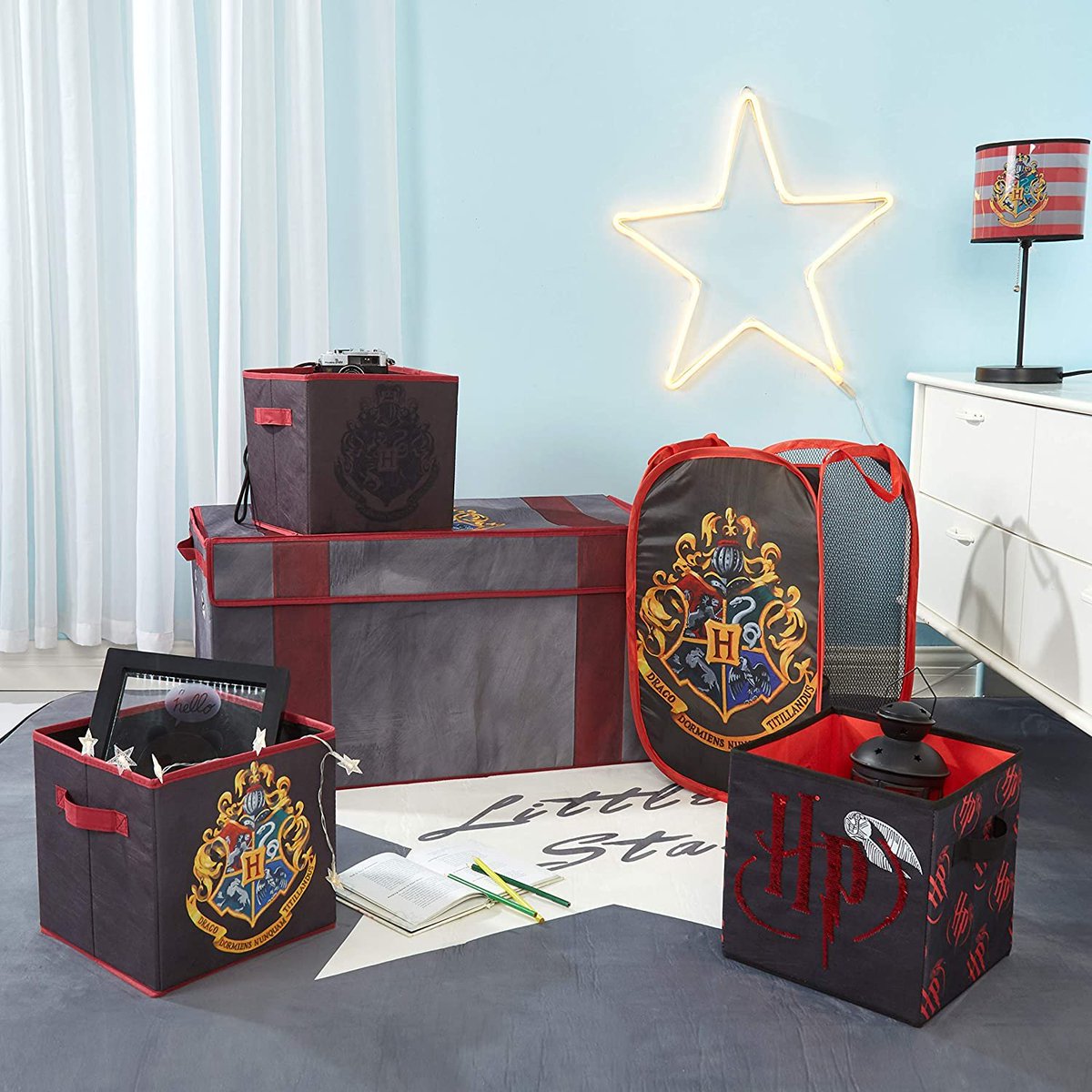 MuggleNet's tweet photo. #Potterize your dorm room with these fun items. From bedding to hampers to organizers, we’ve got you covered. https://t.co/kBofgzGzmQ #Affiliate https://t.co/rTG3UVVieC