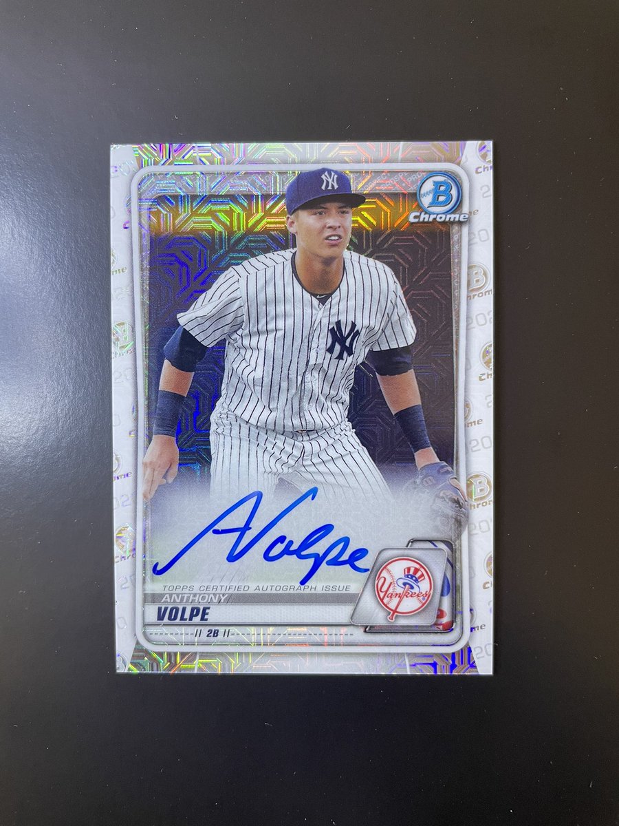 TmacCards's tweet image. Mail Day for Trae Turner and Anthony Volpe! #bowman #chrome #volpe #turner #yankees #dodgers #follow #like #auto #cards #sports