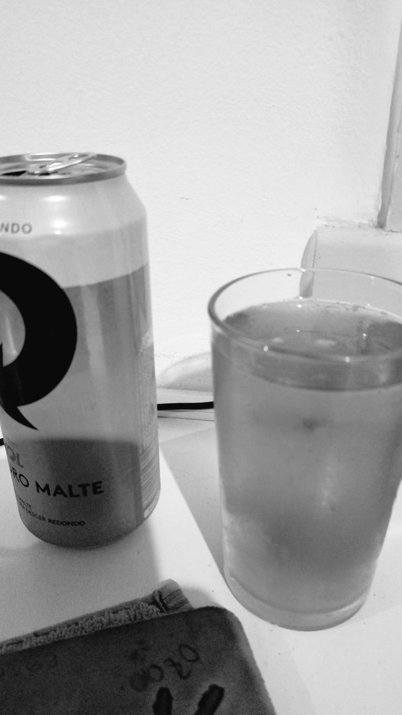 larguei_VLW's tweet photo. #SegundaPode @skol?!
#blackandwhitephotography
O @Gremio me faz começar a semana a 80km/h https://t.co/qvzRQ86kqz