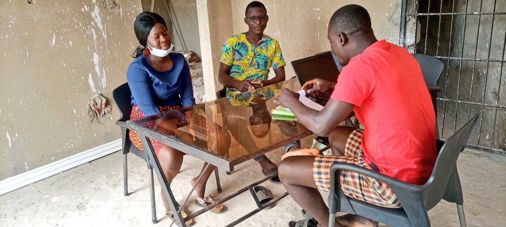 FaodOrphelins's tweet photo. L'équipe de @FaodOrphelins travail pour la rentrée scolaire prochaine!
Aujourd'hui une séance de travail était organisée sur le site du Projet #TORGMAFRIK.Il était question des moyens d'action dans les jours avenir afin de favoriser la rentrée scolaire pour un Orphelin.
#FAODmind https://t.co/dyPHg75FVp