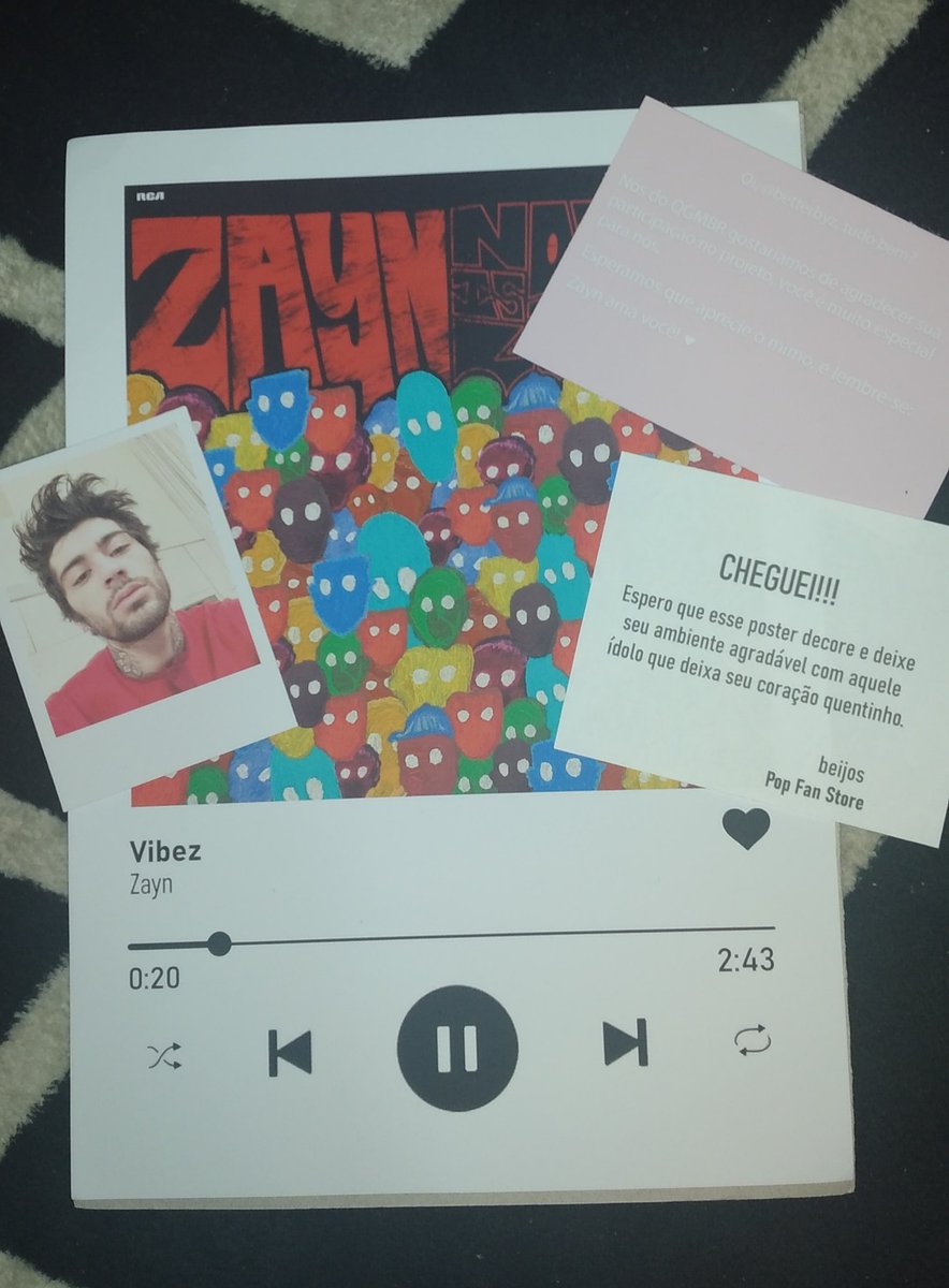 malikthv's tweet photo. Meu poster chegou!!!!! Eu amei muitooo e ainda veio uma foto do Zayn e duas cartinhas, muito obrigadaaaaa @qgmalikbra tô muito feliz de verdadee 💕💕 https://t.co/i22cHqUiuD