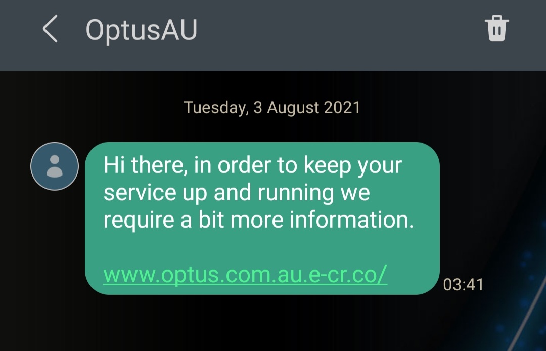 Hootaful's tweet photo. @Optus @Scamwatch_gov 
New scam making the rounds for people to be aware of! https://t.co/TLzBZ4wea7