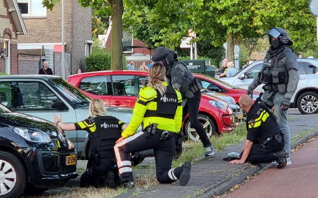 Verdachte loste meerdere schoten bij De Centrale in Leeuwarden ???? #Leeuwarden #schietpartij #politie #vuurwapen