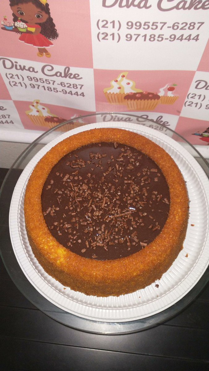 JessicaReginaL4's tweet photo. Pensar um friozinho desse vc comendo essa delícia de bolo
#Bolopiscinacenouracombrigadeirogourmet
#bolobrigadeirogormet
#bolovulcanobemchocolatudo
#DivaCake👩🏽🍳 peça já o seu
#Confeiteirapor♥️ https://t.co/Jw1fq5lRjw