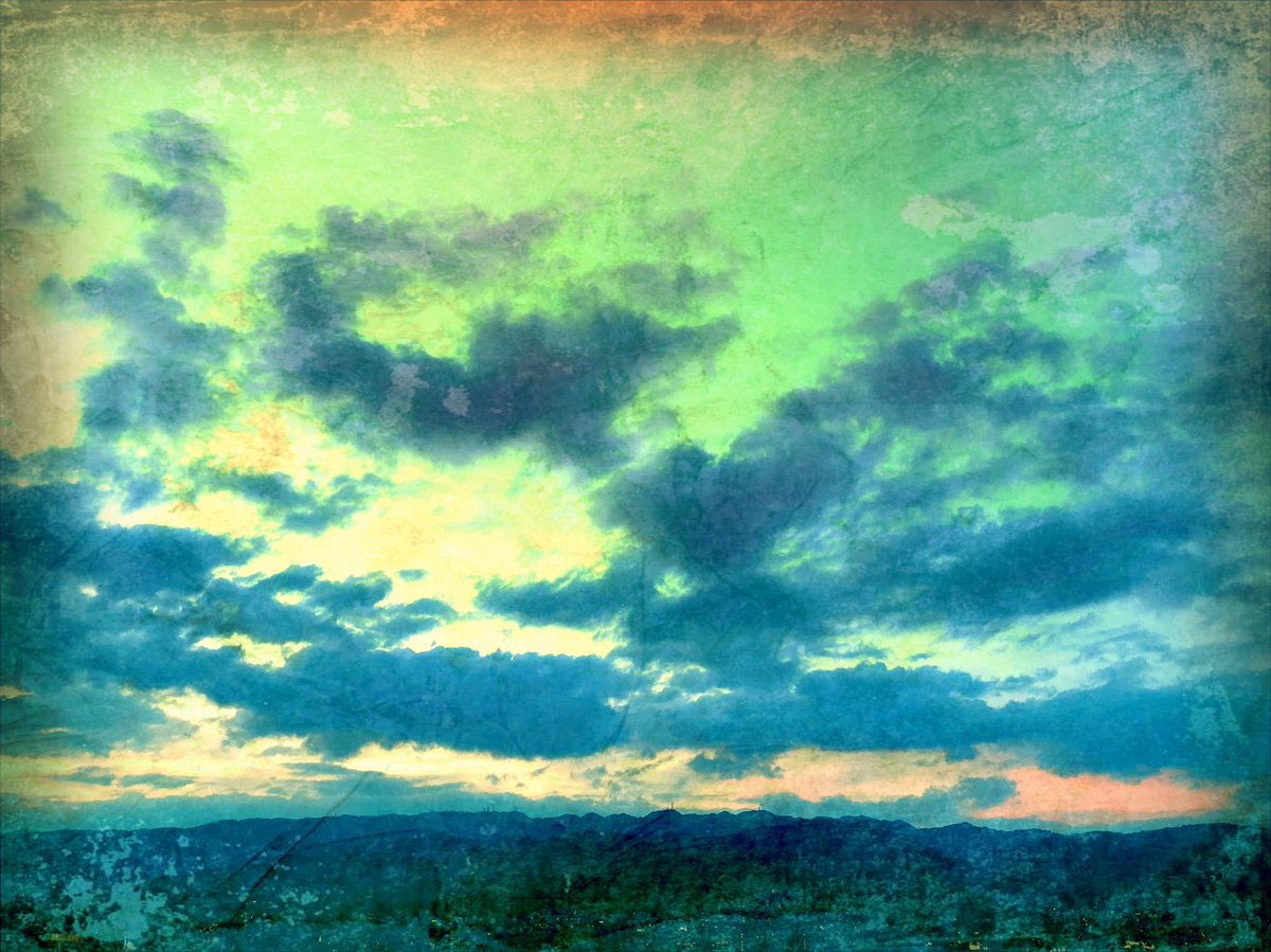 Tetsu_Izumi's tweet image. かつてこの世界は #DistressedFX