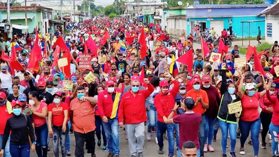 Municipio Rómulo Gallegos 
#Elorza en Apure Gana junto al pueblo @RCarrizalezPSUV 
¡VENCEREMOS!
#CuidemonosDelCovid19 
@maduro_en 
@dcabellor