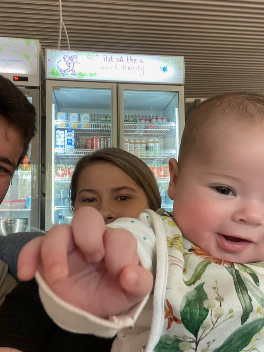 BindiIrwin's tweet photo. This girl … loves a selfie 🥰 https://t.co/fxHGWyKelp