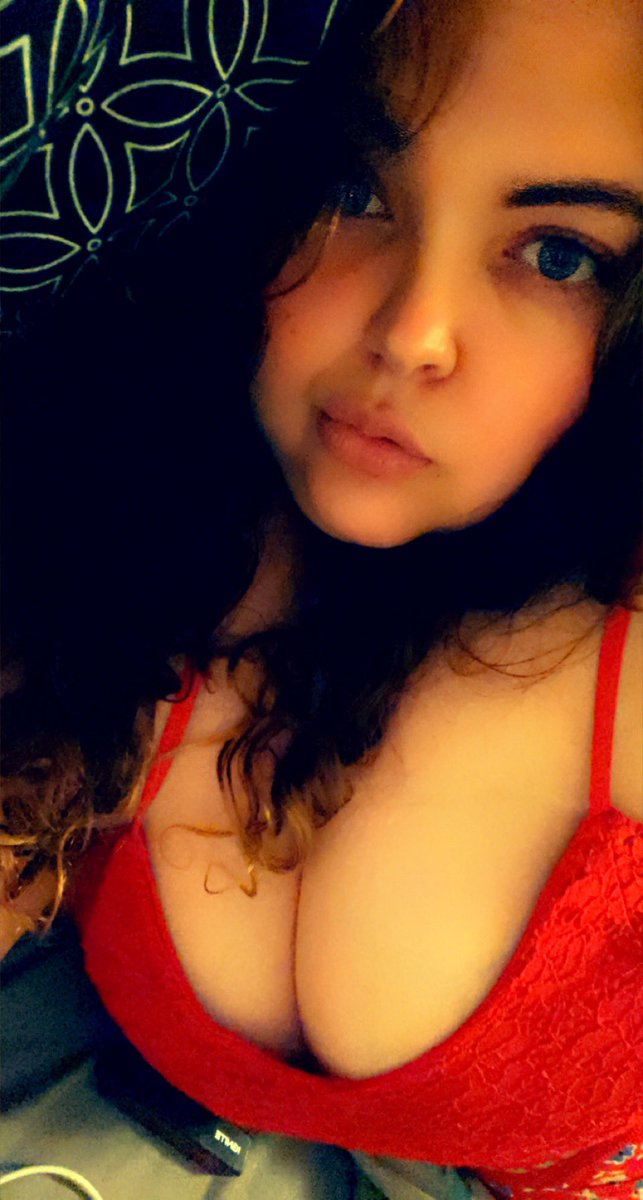 Kinkybbw96's tweet photo. https://t.co/0HzrFHa7lB