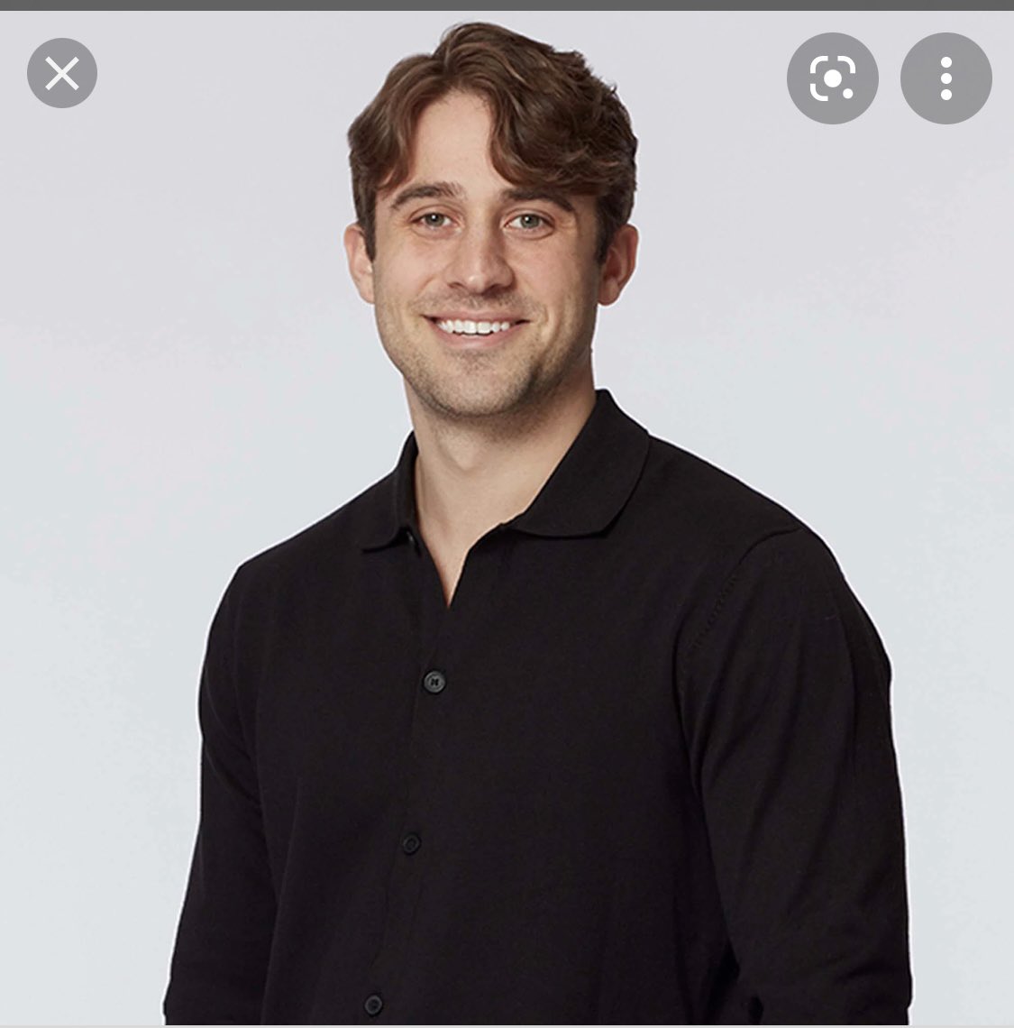 nessieobsessed's tweet photo. POV: you’re looking up gaslighting in the dictionary #bachelorette https://t.co/NWOKdwJEzS