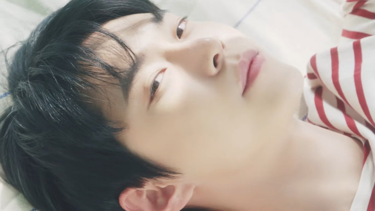 haemjjitokki's tweet photo. doyoung is so gorgeous!!!!! https://t.co/igVhuPC5aD