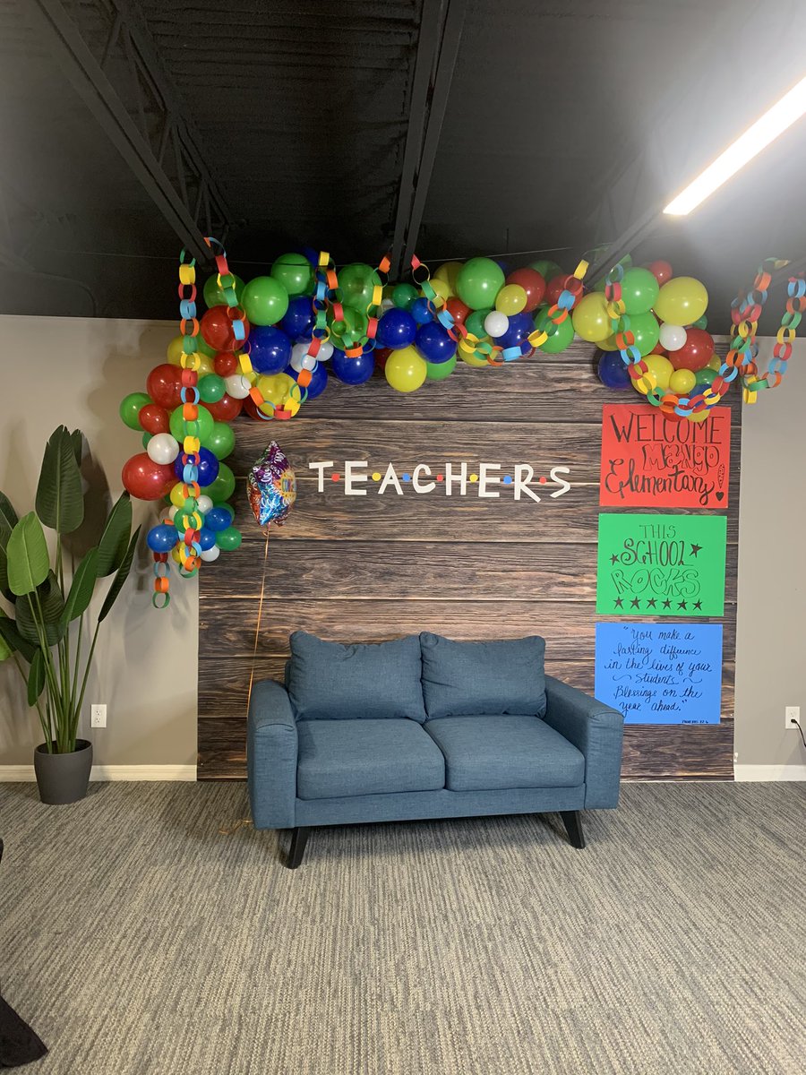 KPteach55's tweet photo. Today I was reminded that educators are appreciated by the world!  All this for us! Thank you @ The Chapel Mango. #WeGotTheC #OneMango https://t.co/bdJ9ZiQAmH