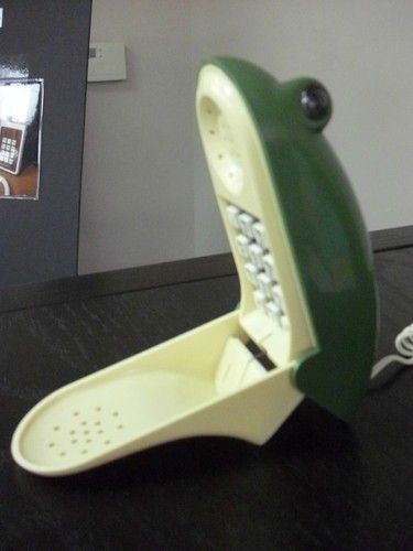 Couper_Soup's tweet photo. @hqsullivan @HellaMegaTour @skiikatie Don't make me call yo mama on da frog phone https://t.co/To9M0WXdkg