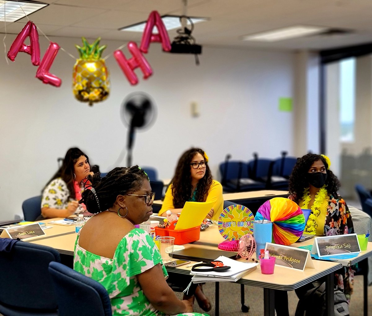 LazoMemo's tweet photo. Aloha! The ☀️ Illuminating 8 with not a complete team today. However, was a great first day of our Early Learning Kickoff. Tomorrow we will shine all together Disney style! @DrElenaSHill @ICanReadDallas #ELKickoff2021 @TruLittleBytes https://t.co/DXS8MlHMps